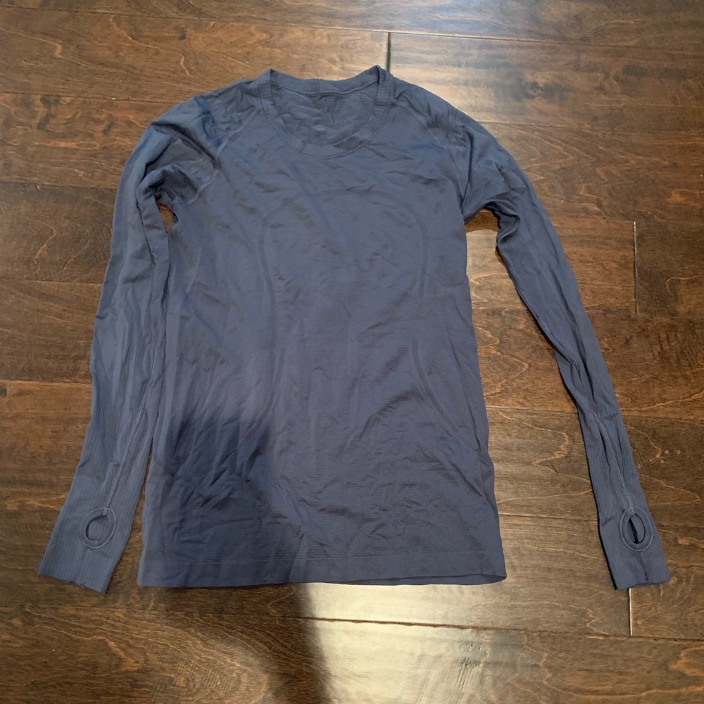 Lululemon Swifty Tech 2.0 long sleeve.